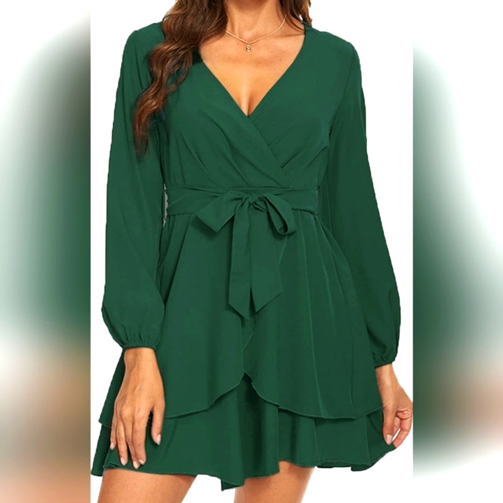 T&Twenties v-neck dress size M
